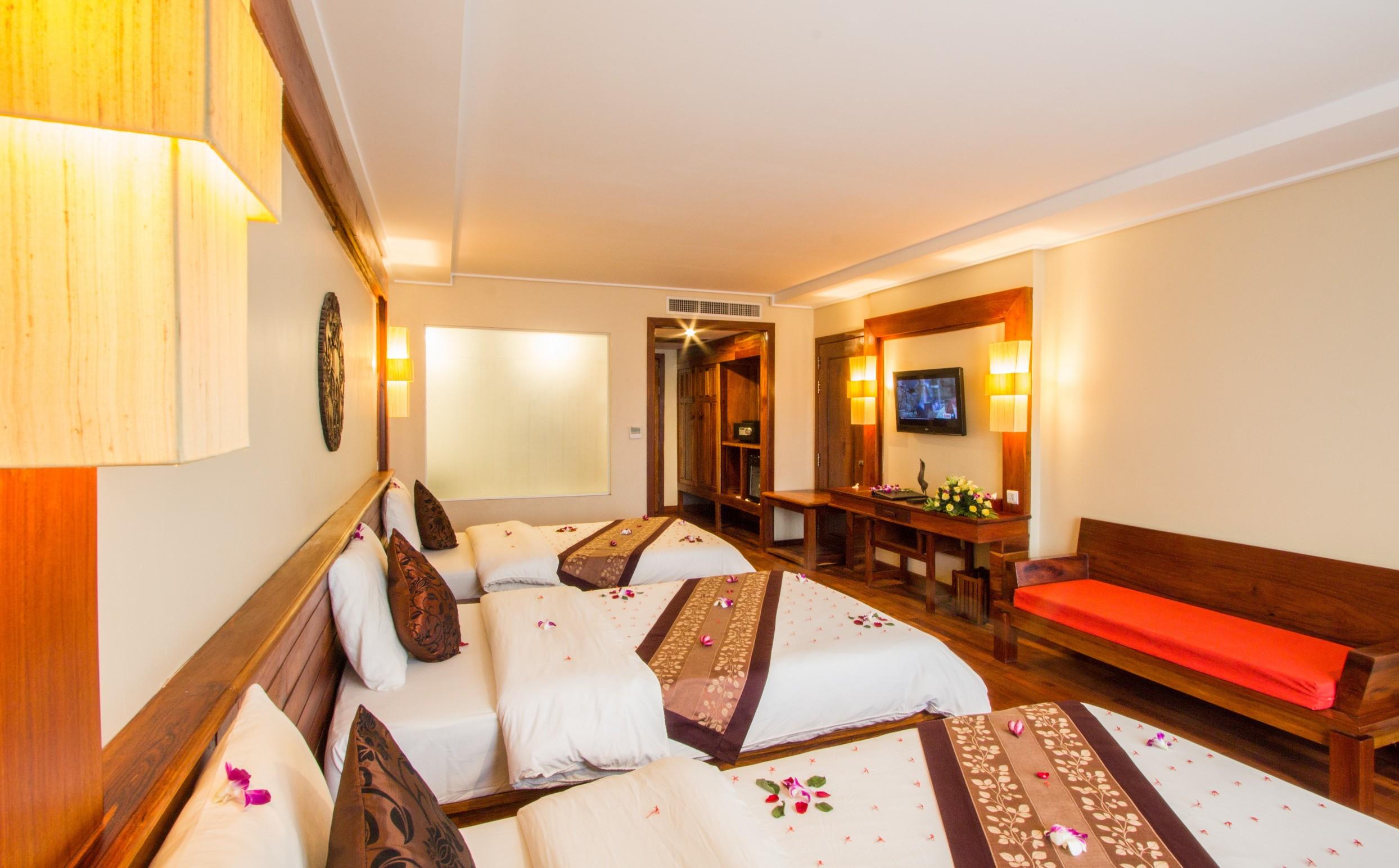 Royal Empire Hotel Siem Reap Exterior photo