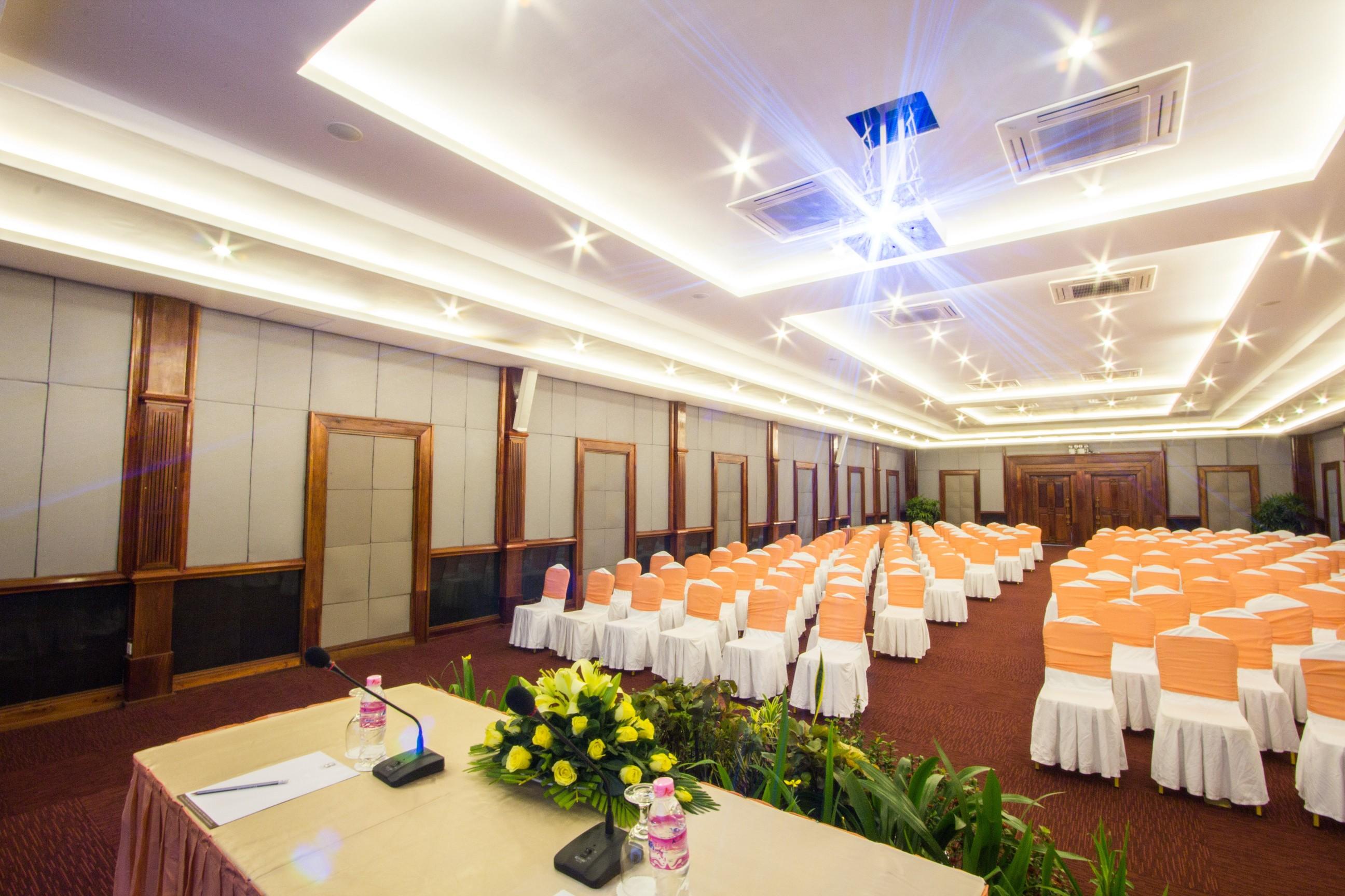 Royal Empire Hotel Siem Reap Exterior photo